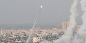 المقاومة تقصف عسقلان بصواريخ من غزة