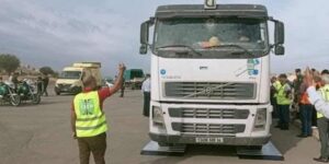 يوم تحسيسي لفائدة سائقي الوزن الثقيل حول مخاطر الحمولة الزائد “