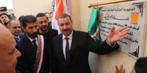 “والي ولاية وهران يشرف على تدشين متوسطة “علي معاشي” بحي يغمراسن “