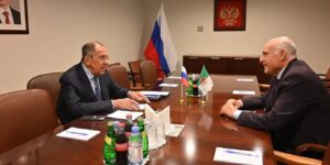 عطاف يجري بنيويورك محادثات ثنائية مع عدد من نظرائه