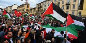 تظاهرة حاشدة في بوخارست تنديدًا بمجازر الاحتلال بغزة