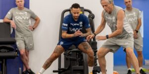 مدرب البرازيل لنيمار: «بدأنا ندرك مدى أهميتك»