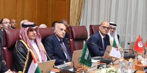 عطاف يشارك في اجتماع اللجنة العربية المصغرة المكلفة بمواجهة سياسات الاحتلال غير القانونية في القدس