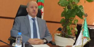 وزير الصحة يجتمع بإطارات القطاع المكلفين بإعداد النسخة الثانية من مخطط عمل للمريض