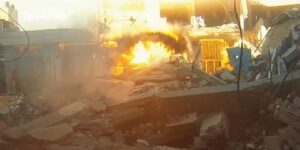 مشاهد تفجير دبابة الاحتلال الصهيوني في جباليا