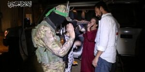 مصدر بـ”القسام”: مقتل أسيرة إسرائيلية بظروف غامضة شمالي القطاع