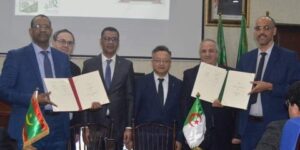 منح دراسية للطلبة الجزائريين بجامعة نواكشوط العصرية بموريتانيا