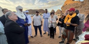 جانت.. وزير السياحة يحث على تكثيف فرص الترويج للسياحة الصحراوية