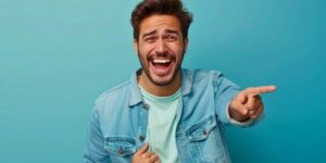 لا تسخر من الغير