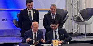 توقيع اتفاقيتي تعاون دولي مع تونس واليونان لدعم إنشاء مجموعة مهنية بحرية جزائرية