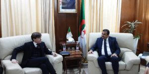 عرقاب يناقش فرص الاستثمار مع المجمع الألماني “إتش أند أر” لتطوير الصناعة التحويلية للمحروقات