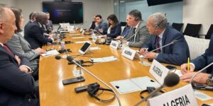 مراح ينتقد بواشنطن سياسة “الكيل بمكيالين” لصندوق النقد الدولي فيما يتعلق بتمويل فلسطين