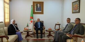 مرابي يؤكد استعداده للتكفل بالانشغالات والأفكار التي يطرحها نواب الشعب