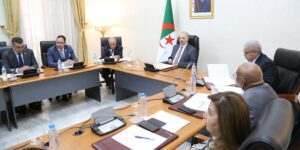 مجلس الأمة يشيد بالمحاور الكبرى والخطوط العريضة لمشروع قانون المالية لسنة 2025