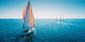 العلم والإيمان.. وَسَخَّرَ لَكُمُ الْفُلْكَ لِتَجْرِيَ فِي الْبَحْرِ