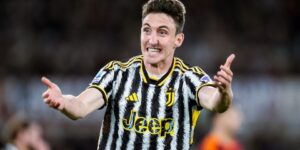 جوفنتوس يعتبره لاعبًا أساسيًا.. ريال مدريد يراقب كامبياسو