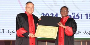 الرئيس تبون يمنح رئيسة الهند دكتوراه فخرية