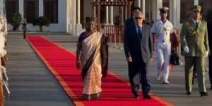 رئيسة جمهورية الهند تغادر الجزائر بعد زيارة دولة لأربعة أيام