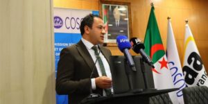 بوزنادة يطالب بالتزام أحكام القانون الجديد لمكافحة تبييض الأموال