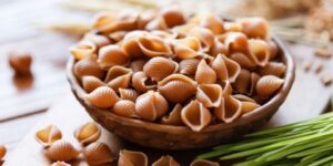 المعكرونة البنية.. هل هي فعالة في خفض الوزن؟