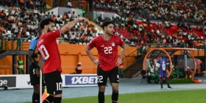 صلاح يشجع إدارة ليفربول على ضم عمر مرموش