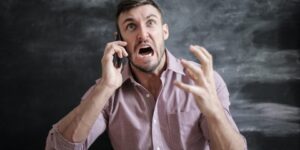 من شيم الفاسقين