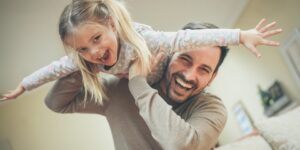 الأب ودَوره في التنشئة الاجتماعية للطفل