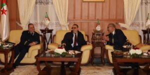 مراد يُنصب الوالي الجديد لتيارت