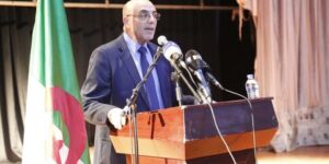 حساني شريف يبرز أهمية تعبئة كل القوى الوطنية لمواجهة التحديات