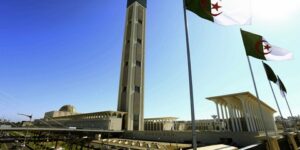 أنوار من جامع الجزائر.. رَسَائِلُ إلى طَلَبَةِ العِلْمِ – الجزء الأول –