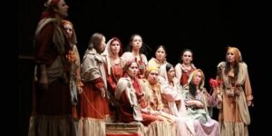 مسرحية “سفينة كاليدونيا”:.. قصة مقاومة السكان بمنطقة القبائل في طابع ملحمي