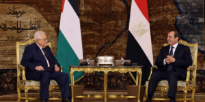 “عباس” في مصر لبحث سبل التعاون من أجل الوقف الفوري والمستدام لحرب الإبادة الجماعية