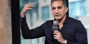 باسم يوسف: الإسرائيليون في أمستردام… بكوا وتظاهروا بأنهم ضحايا