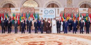 القمة العربية الإسلامية المشتركة تشيد بجهود الجزائر في نصرة القضية الفلسطينية