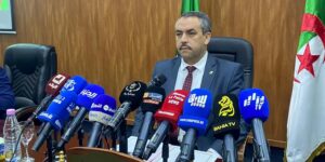 سعداوي يكشف عن أجندة زمنية لعقد لقاءات ثنائية مع نقابات التربية