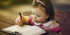 قطعت تساؤلات الأمهات.. دراسة تؤكد أهمية تعليم الأطفال في سن الرابعة