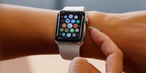 دراسة حديثة تكشف.. باحثون يكشفون حقيقة المواد المستخدمة في الساعات الذكية