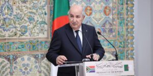 تطابق تام لوجهات النظر بين الجزائر وجنوب إفريقيا تجاه القضايا الدولية والإقليمية وتفضيل الحلول السياسية للأزمات بعيدا عن التدخلات الخارجية