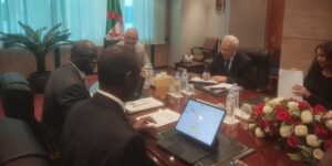 البنك الدولي يشيد بجهود الجزائر في التنويع الاقتصادي وتوفير مناخ استثماري مواتٍ