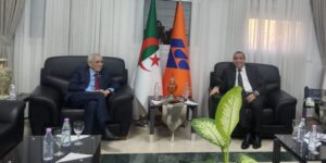 سونلغاز تبرز جهودها وتبرز آفاق مستقبلها في الانتقال الطاقوي