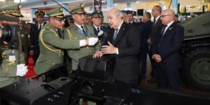 الرئيس تبون: الأولوية للطلب المحلي ثمّ التصدير والصناعة العسكرية نموذج يحتذى به وقاطرة للصناعة في البلاد