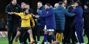 آيت نوري يتعرض للطرد وعقوبة قاسية في انتظاره