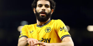 آيت نوري مطالب بالرحيل في الميركاتو الشتوي