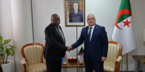 لوناس مقرمان يستقبل نظيره الكونغولي