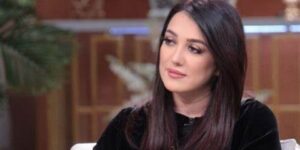 عمرو يوسف: كندة شفيت من السرطان