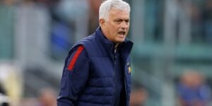 مورينيو يرفض رونالدو مجدداً