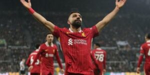 عباس: المشكلة في عقد صلاح ليست الأموال