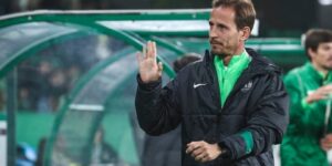 بعد 8 مباريات فقط.. سبورتينغ لشبونة يقيل مدربه