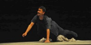 الممثل مختار زعيرتي يعترف: ثلاث سنوات في معهد برج الكيفان لا تكفي لصناعة ممثل