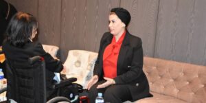 مولوجي تؤكد أن الدولة تضع استراتيجية لتعزيز القدرات الريادية للأشخاص ذوي الإعاقة